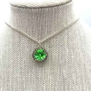 Crystal with beaded bezel pendant necklace choker. Silver chain.